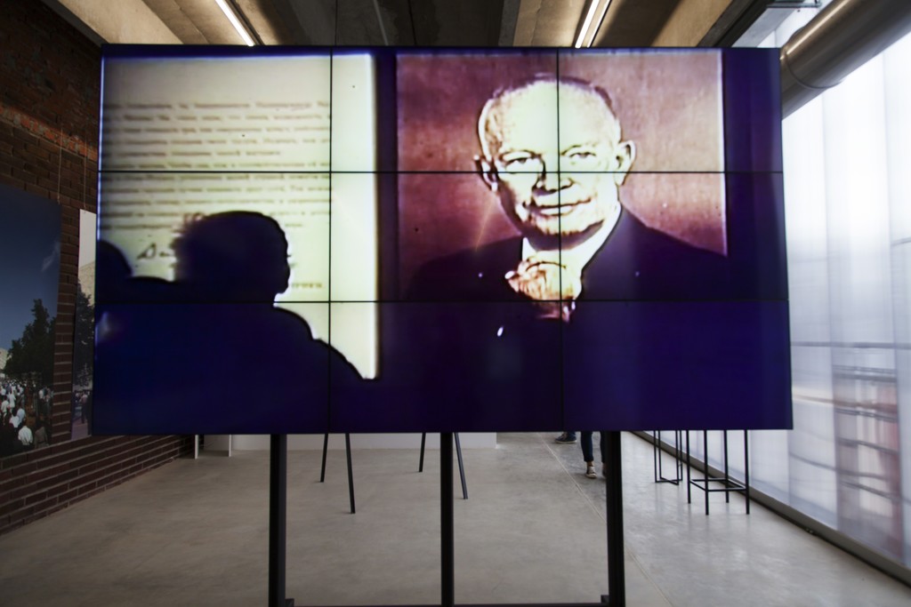 Installation view of "Face-to-Face: The American National Exhibition in Moscow, 1959/2015" in "Field Research: A Progress Report" (2015), Garage Museum of Contemporary Art, Moscow. Photo: Lily Idov Installation view of "Face-to-Face: The American National Exhibition in Moscow, 1959/2015" in "Field Research: A Progress Report" (2015), Garage Museum of Contemporary Art, Moscow. Photo: Lily Idov