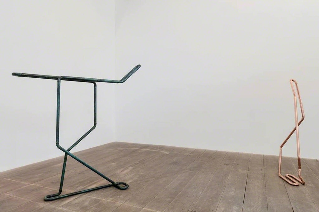 Wagner Malta Tavares/ Meteoro, Galeria MarIlia Razuk. Photo Filipe Berndt. Wagner Malta Tavares/ Meteoro, Galeria MarIlia Razuk. Photo Filipe Berndt.