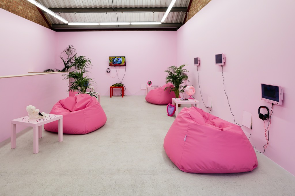 Installation view, Molly Soda 'From my Bedroom to Yours' at Annka Kultys Gallery, London 2015. Photo: Annka Kultys Gallery (Damian Griffiths) Installation view, Molly Soda 'From my Bedroom to Yours' at Annka Kultys Gallery, London 2015. Photo: Annka Kultys Gallery (Damian Griffiths)