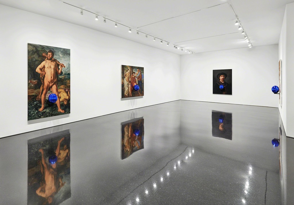 Artwork © Jeff Koons. Photo: Tom Powel. Courtesy Gagosian. Artwork © Jeff Koons. Photo: Tom Powel. Courtesy Gagosian.