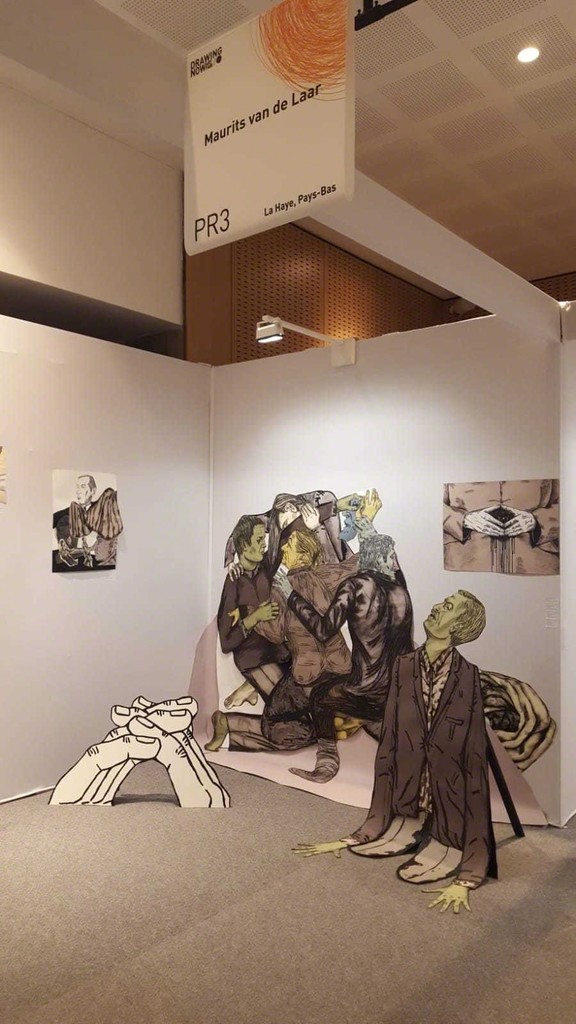 Oveview to the stand Pr3 of the PROCESS section at Drawing Now, Paris Oveview to the stand Pr3 of the PROCESS section at Drawing Now, Paris