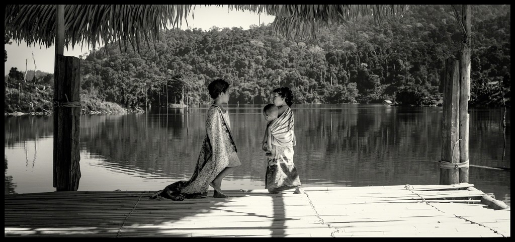 Jahai Children of the Royal Belum National Park, Perak, Malaysia Jahai Children of the Royal Belum National Park, Perak, Malaysia