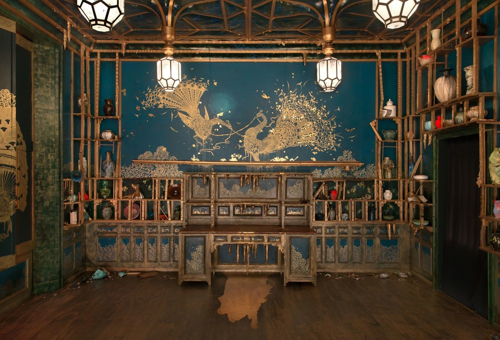 Darren Waterston, "Filthy Lucre" (2013-2014). Photo: John Tsantes. Installation view, MASS MoCA, North Adam, MA. Darren Waterston, "Filthy Lucre" (2013-2014). Photo: John Tsantes. Installation view, MASS MoCA, North Adam, MA.