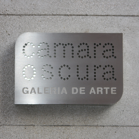 CAMARA OSCURA GALERIA DE ARTE logo
