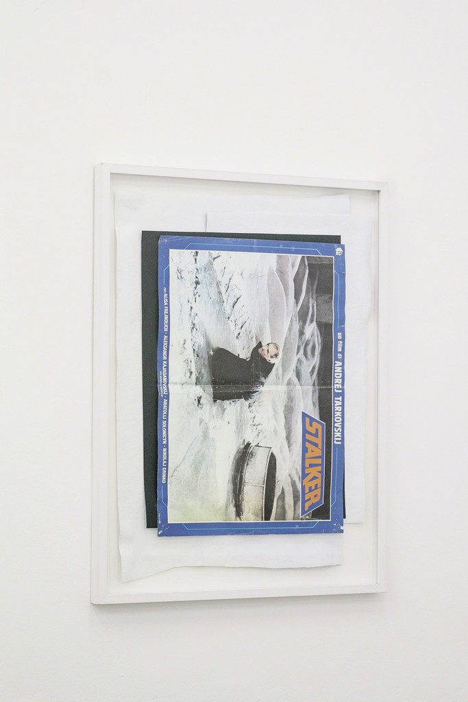 Tommy Høvik
'#somekindofredemption', 2015
--
Poster, felt / Poster, Filz
95 x 72 x 4 cm Tommy Høvik
'#somekindofredemption', 2015
--
Poster, felt / Poster, Filz
95 x 72 x 4 cm