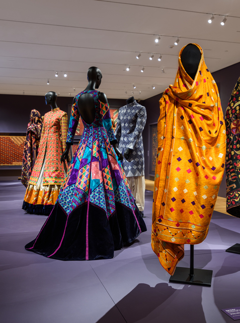 Phulkari The Embroidered Textiles of Punjab from the Jill and Sheldon Bonovitz Collection