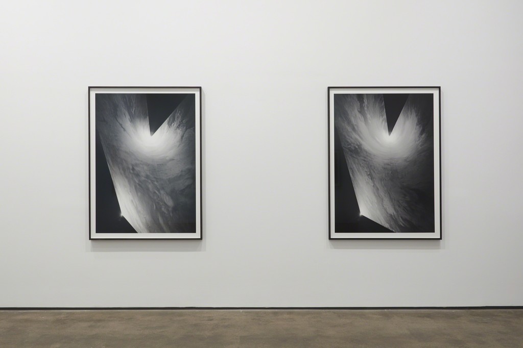 Installation view of Anthony McCall: Split Second at Sean Kelly, New York
December 14, 2018 - January 26, 2019
Photography: Jason Wyche, New York
Courtesy: Sean Kelly, New York Installation view of Anthony McCall: Split Second at Sean Kelly, New York
December 14, 2018 - January 26, 2019
Photography: Jason Wyche, New York
Courtesy: Sean Kelly, New York