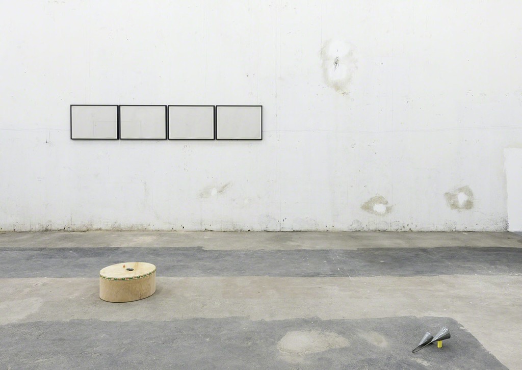 Riccardo Baruzzi - "Del disegno e della vertigine" exhibition view, Galeria Jaqueline Martins, 2017 Riccardo Baruzzi - "Del disegno e della vertigine" exhibition view, Galeria Jaqueline Martins, 2017