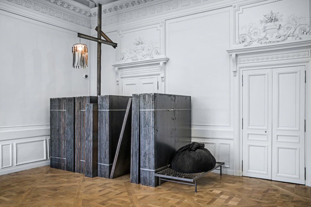 Installation view of Jannis Kounellis. Photograph: Manolis Baboussis © Monnaie de Paris, 2016. Courtesy of the artist Installation view of Jannis Kounellis. Photograph: Manolis Baboussis © Monnaie de Paris, 2016. Courtesy of the artist
