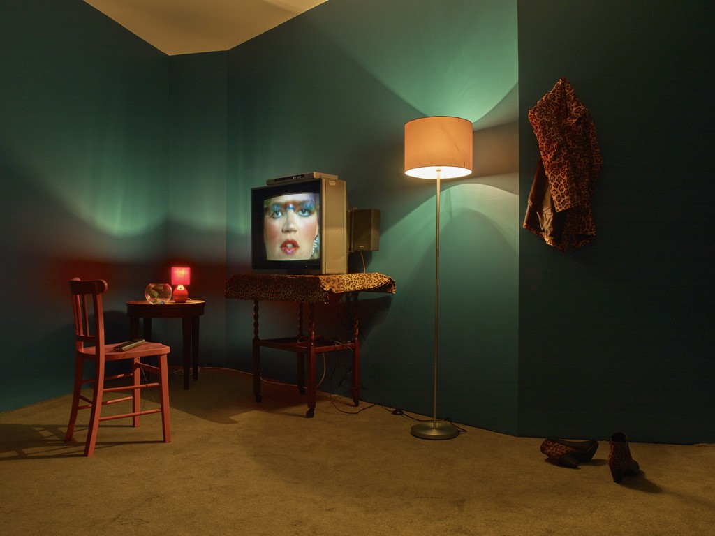Installation view: Electronic Superhighway (2016 – 1966), Whitechapel Gallery, London, 29 January – 15 May 2016. Courtesy of the artist. Photo: Stephen White Installation view: Electronic Superhighway (2016 – 1966), Whitechapel Gallery, London, 29 January – 15 May 2016. Courtesy of the artist. Photo: Stephen White