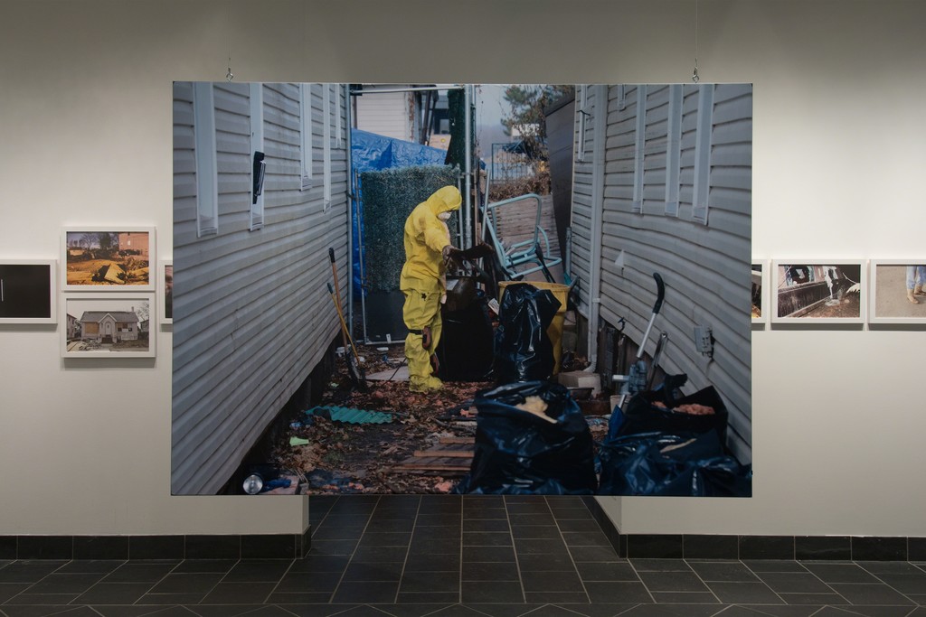 Zoe Strauss: Sea Change. Cantor Fitzgerald Gallery 2015. Photo: Lisa Boughter Zoe Strauss: Sea Change. Cantor Fitzgerald Gallery 2015. Photo: Lisa Boughter