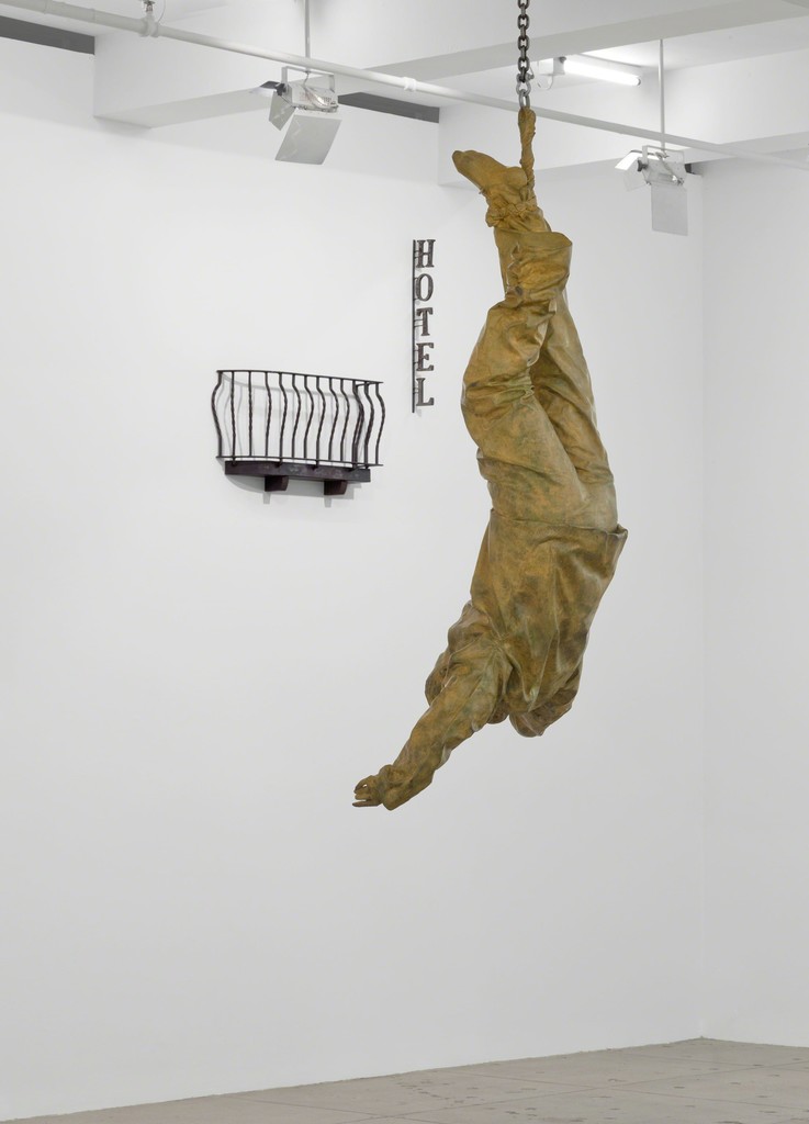 Juan Muñoz, Installation View, Marian Goodman Gallery, New York, December 9, 2014 - January 29, 2015 Juan Muñoz, Installation View, Marian Goodman Gallery, New York, December 9, 2014 - January 29, 2015
