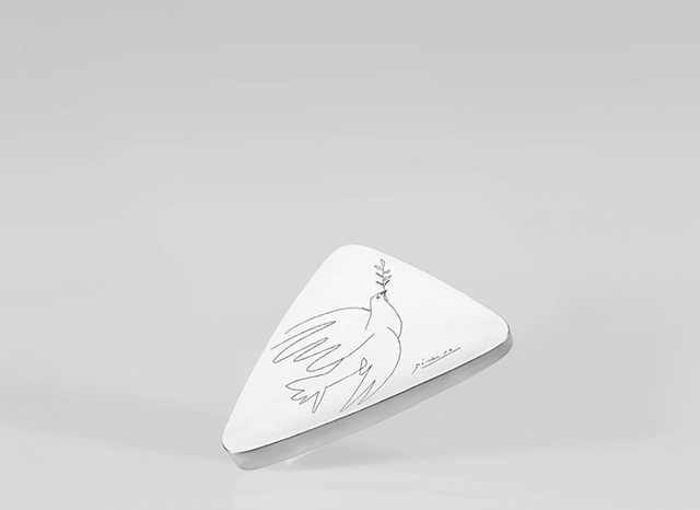 Pablo Picasso, ‘Pin Tray (The Dove)’, 2016, Artware Editions