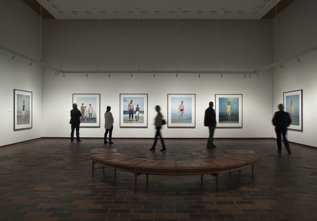 Rineke Dijkstra - The One and the Many
21.09 2017 - 01.01 2018
Louisiana Museum of Modern Art.
Photo: Poul Buchard / Brøndum & Co.
Rineke Dijkstra - The One and the Many
21.09 2017 - 01.01 2018
Louisiana Museum of Modern Art.
Photo: Poul Buchard / Brøndum & Co.