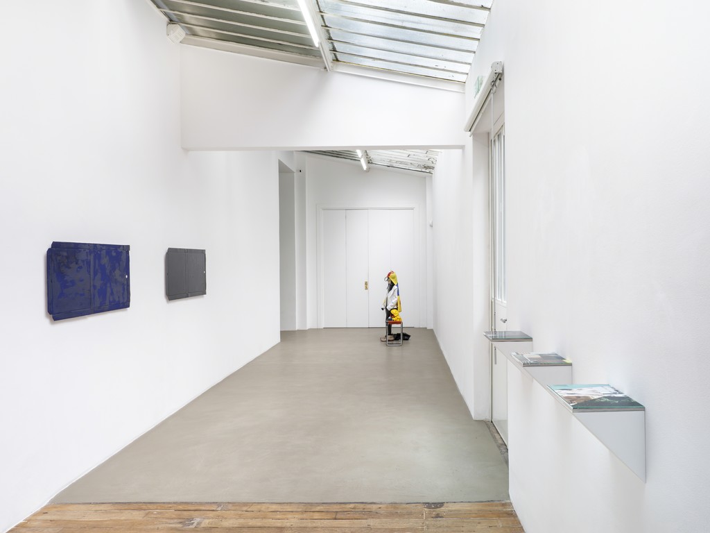 Recycle, exhibition view at Galerie Chantal Crousel, Paris (March 10 - April 21, 2018). Photo: Florian Kleinefenn Recycle, exhibition view at Galerie Chantal Crousel, Paris (March 10 - April 21, 2018). Photo: Florian Kleinefenn