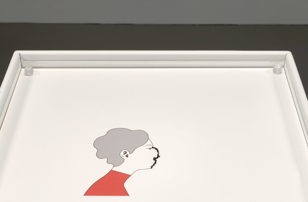 Gabriel Lester, Shape Shifter (Sonic Avatars) Older Odette, 2018
print, metal, sound installation, mp3 player, museum glass
100 x 40 x 40 cm
Galerie Fons Welters, Amsterdam.
Gabriel Lester, Shape Shifter (Sonic Avatars) Older Odette, 2018
print, metal, sound installation, mp3 player, museum glass
100 x 40 x 40 cm
Galerie Fons Welters, Amsterdam.