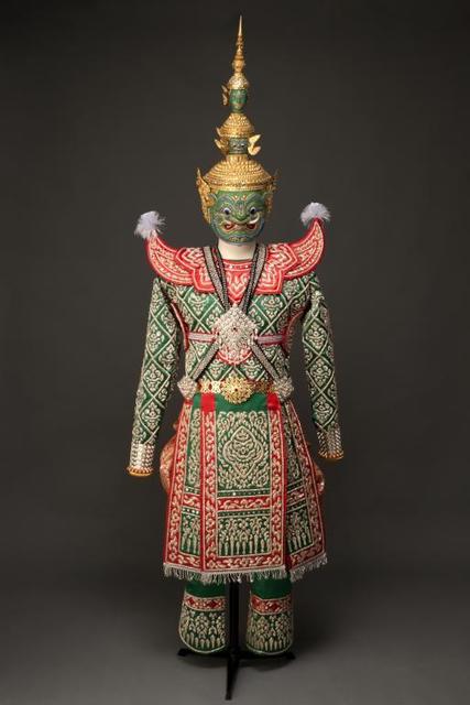 ‘Mask and costume for Tosakanth, Thai name for Ravana’, 2005, Musée national des arts asiatiques - Guimet