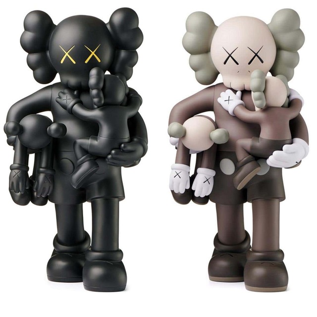KAWS, ‘KAWS Clean Slate Set of 2’, 2018, Sculpture, Painted Vinyl Cast Resin Figures, Lot 180
