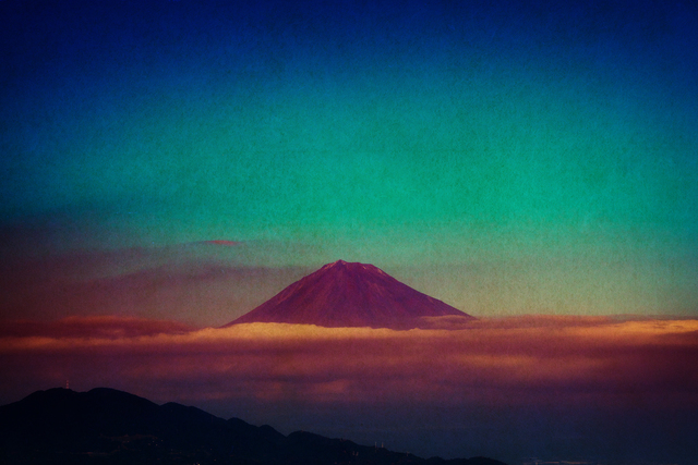 Albarrán Cabrera, ‘The Mouth of Krishna, #506’, 2016, Photography, Pigment print on gampi paper and gold leaf, Ira Stehmann Fine Art Photography