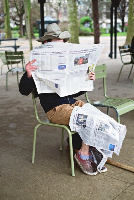 Paulien Oltheten, ‘Reading the news’, 2017, Photography, Print on Hahnemuhle silk baryta paper, Galerie Les filles du calvaire
