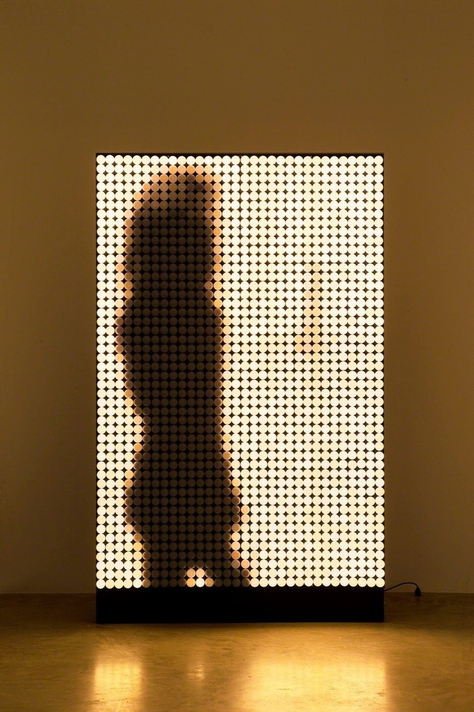 "Light Machine (Music)" 2015 / Composants électroniques, leds, métal, matière plastique / Electronic components, leds, metal, plastic material / 277,5 x 170,5 x 56 cm / 109 1/4 x 67 1/8 x 22 inches / Unique / Courtesy Galerie Perrotin "Light Machine (Music)" 2015 / Composants électroniques, leds, métal, matière plastique / Electronic components, leds, metal, plastic material / 277,5 x 170,5 x 56 cm / 109 1/4 x 67 1/8 x 22 inches / Unique / Courtesy Galerie Perrotin