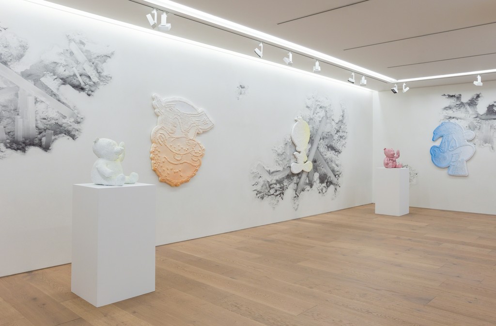 カラー・シャドウ (Color Shadows)
May 23rd - June 30th, 2018
Perrotin Tokyo
© Photo: Kei Okano / Courtesy of the artist & Perrotin カラー・シャドウ (Color Shadows)
May 23rd - June 30th, 2018
Perrotin Tokyo
© Photo: Kei Okano / Courtesy of the artist & Perrotin