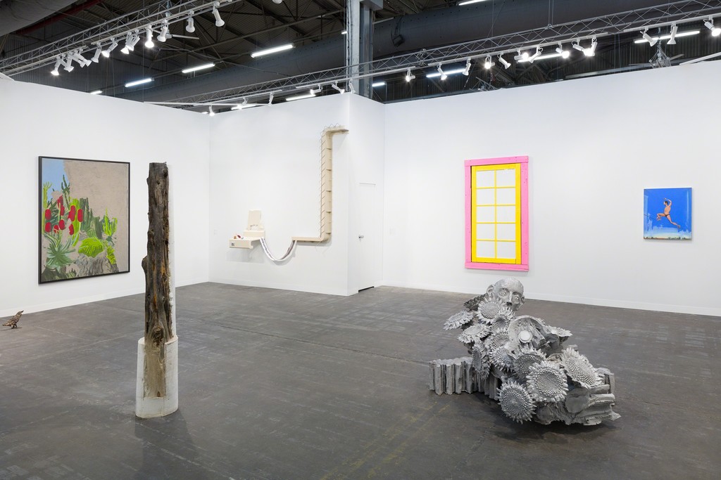 Installation view, Galerie Eva Presenhuber at The Armory Show 2019
Courtesy the artists and Galerie Eva Presenhuber, Zurich / New York
Photo: Lance Brewer Installation view, Galerie Eva Presenhuber at The Armory Show 2019
Courtesy the artists and Galerie Eva Presenhuber, Zurich / New York
Photo: Lance Brewer