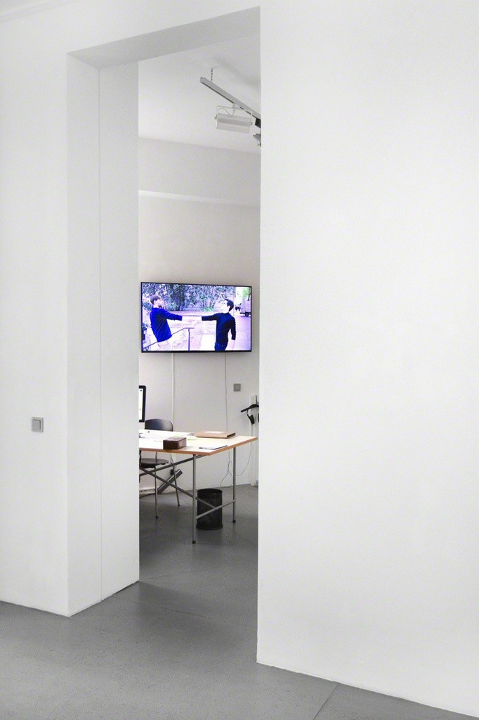 installation view Simon Pfeffel - handeln ist sterben lernen installation view Simon Pfeffel - handeln ist sterben lernen