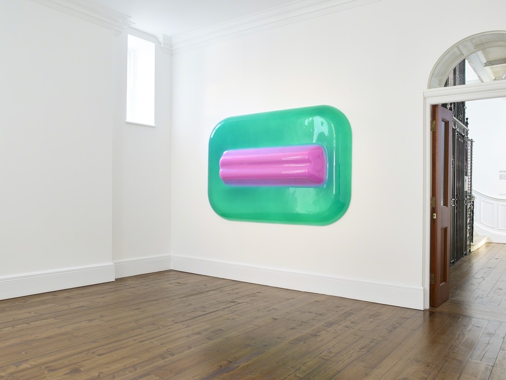 Installation view, 'Crossroads: Kauffman, Judd and Morris', Sprüth Magers, London, January 19 - March 31, 2018, Courtesy Sprüth Magers, Photography by Stephen White Installation view, 'Crossroads: Kauffman, Judd and Morris', Sprüth Magers, London, January 19 - March 31, 2018, Courtesy Sprüth Magers, Photography by Stephen White