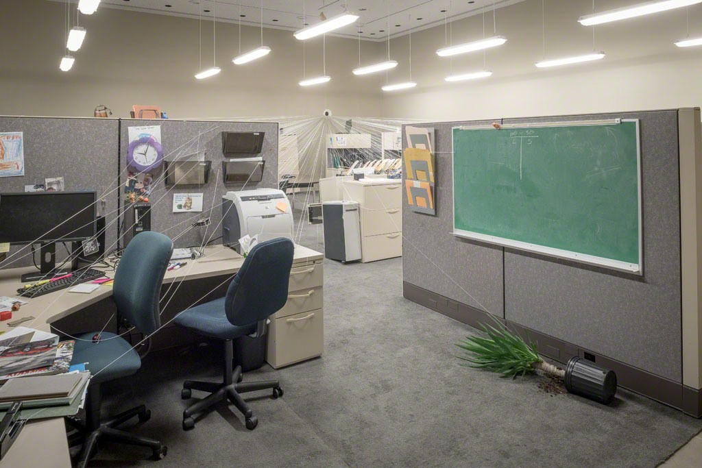 Jonathan Schipper, Cubicle, 2016
Photo: Nash Baker © nashbaker.com Jonathan Schipper, Cubicle, 2016
Photo: Nash Baker © nashbaker.com