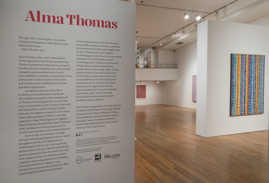 Alma Thomas (installation view). The Studio Museum in Harlem, July 14–October 30, 2016; Photo: Adam Reich Alma Thomas (installation view). The Studio Museum in Harlem, July 14–October 30, 2016; Photo: Adam Reich