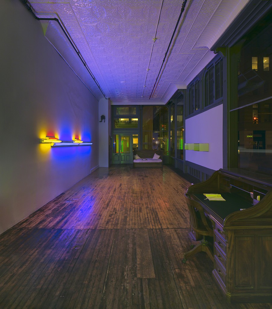 Installation view of "Dan Flavin, 2 works"at Judd Foundation © 2015 Stephen Flavin/Artists Rights Society (ARS), New York; courtesy of David Zwirner, New York/London Installation view of "Dan Flavin, 2 works"at Judd Foundation © 2015 Stephen Flavin/Artists Rights Society (ARS), New York; courtesy of David Zwirner, New York/London