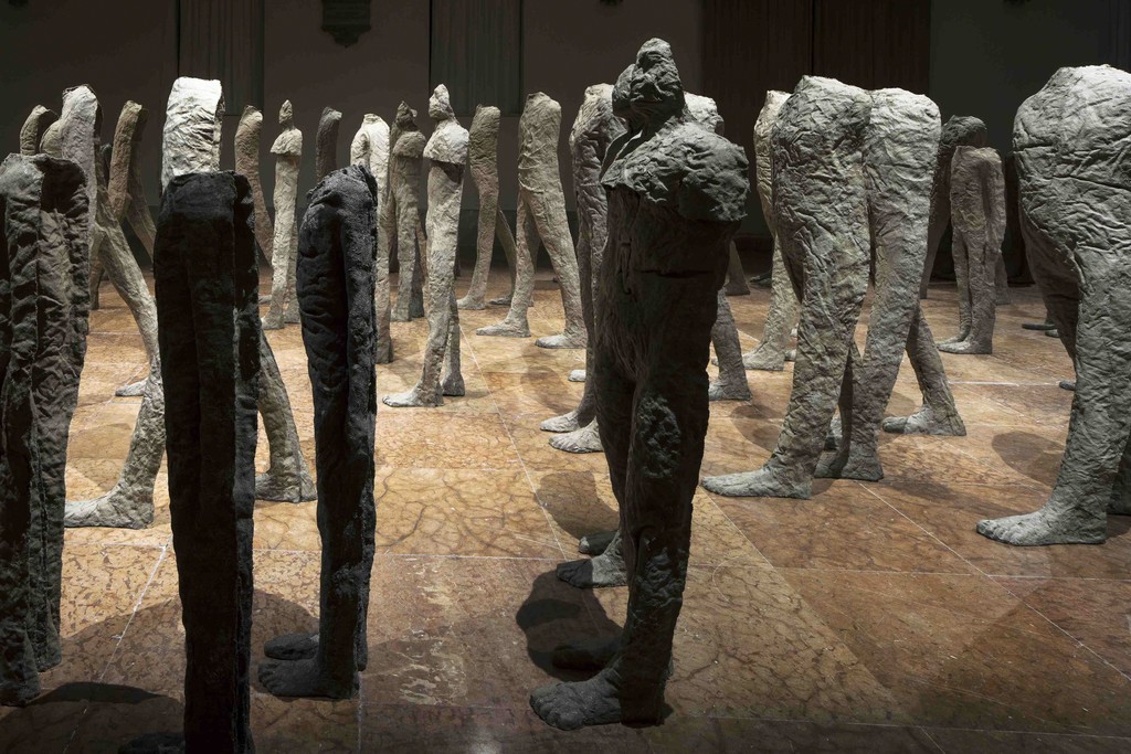 Magdalena Abakanowicz. Crowd and Individual, 2015
© Alessandra Chemollo, Courtesy Beck & Eggeling Magdalena Abakanowicz. Crowd and Individual, 2015
© Alessandra Chemollo, Courtesy Beck & Eggeling