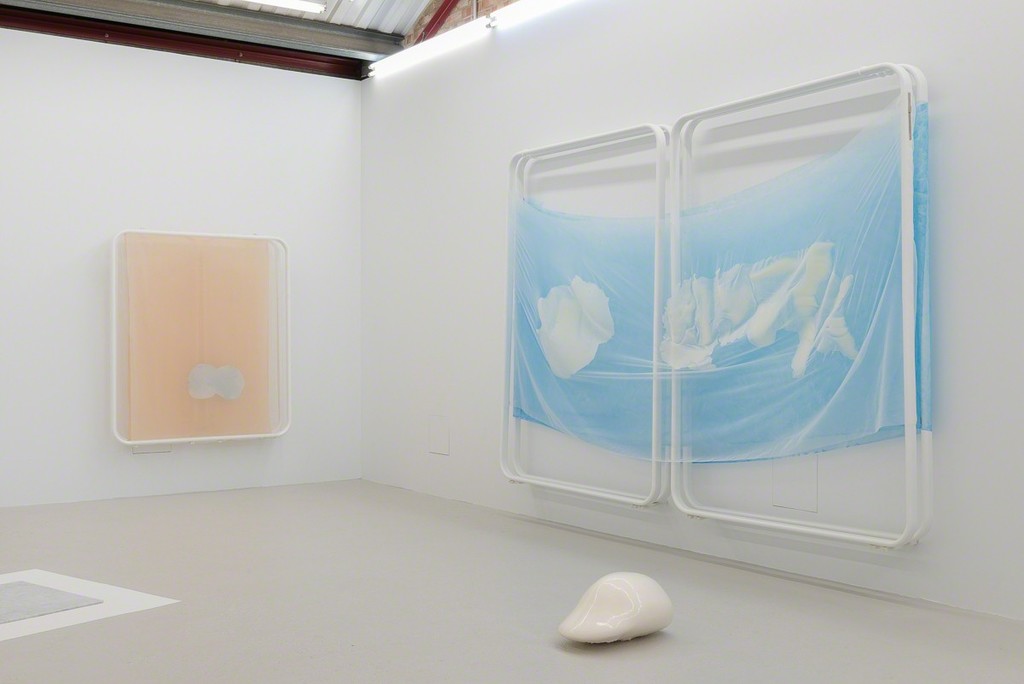 Installation view, Ittah Yoda 'I think mango you say salmon' at Annka Kultys Gallery, London 2016. Photo: Annka Kultys Gallery (Damian Griffiths) Installation view, Ittah Yoda 'I think mango you say salmon' at Annka Kultys Gallery, London 2016. Photo: Annka Kultys Gallery (Damian Griffiths)