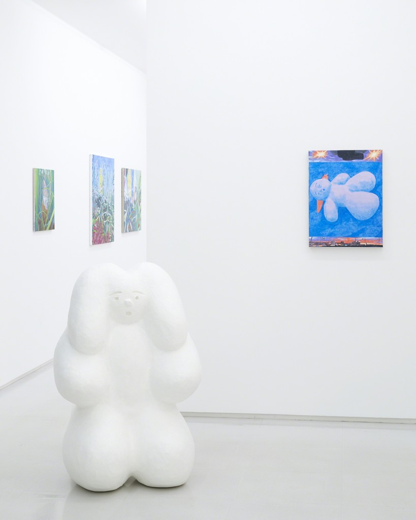 Installation view from “Sleeping Stone” 8/ ART GALLERY/ Tomio Koyama Gallery, 2017 ©Aya Ito, photo by Kenji Takahashi Installation view from “Sleeping Stone” 8/ ART GALLERY/ Tomio Koyama Gallery, 2017 ©Aya Ito, photo by Kenji Takahashi