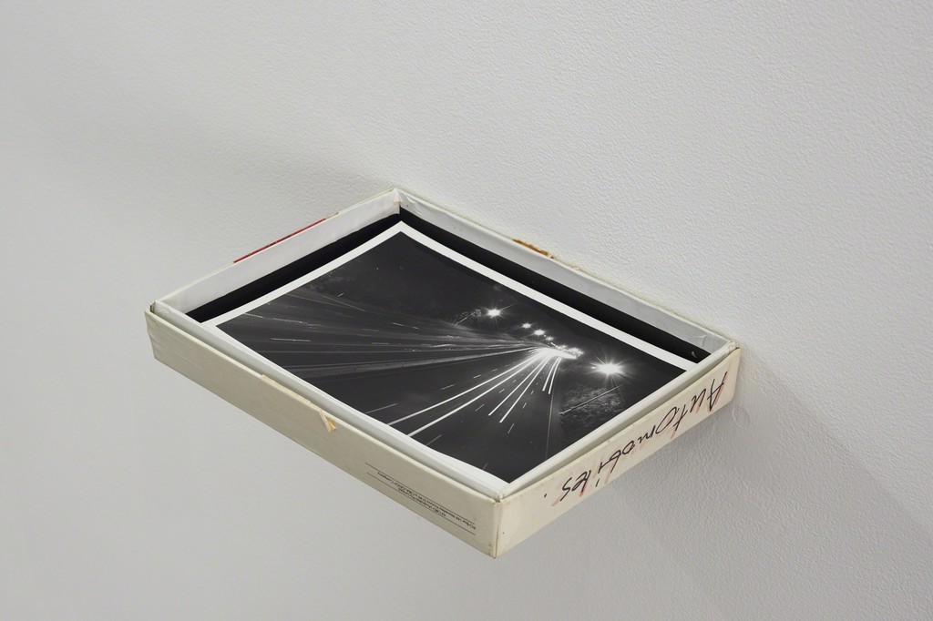 Gil Hanly
untitled (from the City Auckland series)
1980
165mm x 215mm Gil Hanly
untitled (from the City Auckland series)
1980
165mm x 215mm