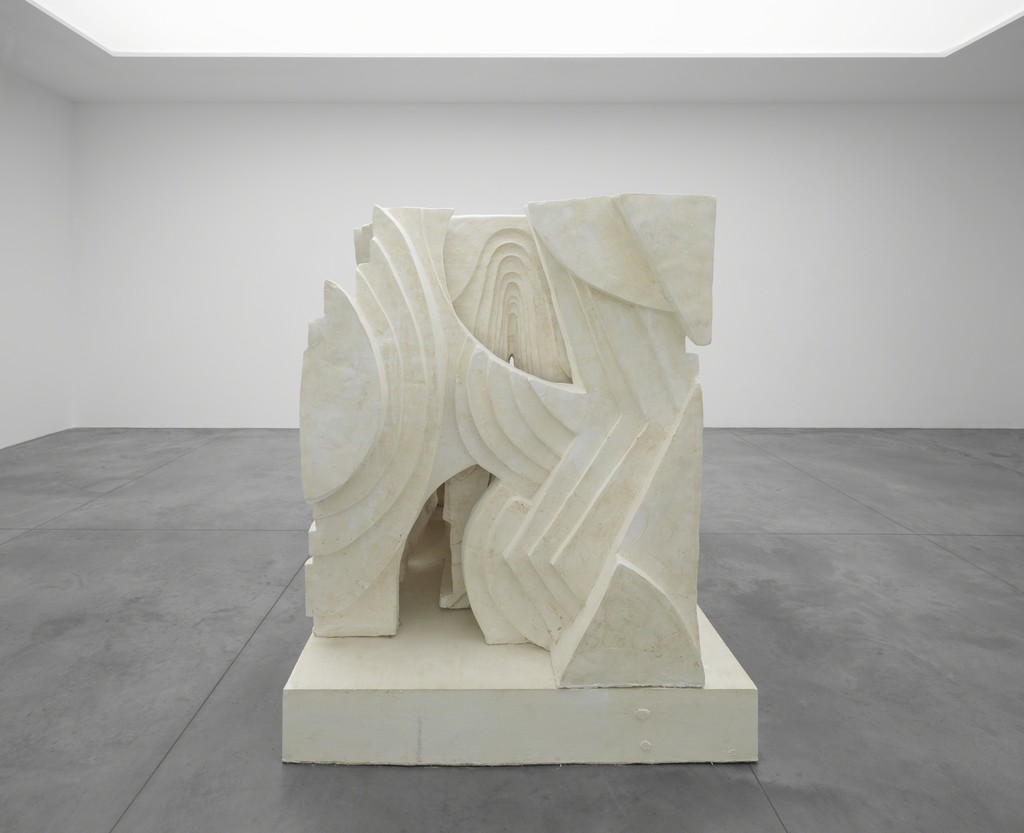 Thomas Houseago
Before the Room
13 November—19 December 2015
Xavier Hufkens
6 rue St-Georges
1050 Brussels, Belgium
Photo credit: Allard Bovenberg, Amsterdam
Photo credit details: HV-studio, Brussels
Courtesy: the Artist and Xavier Hufkens, Brussels Thomas Houseago
Before the Room
13 November—19 December 2015
Xavier Hufkens
6 rue St-Georges
1050 Brussels, Belgium
Photo credit: Allard Bovenberg, Amsterdam
Photo credit details: HV-studio, Brussels
Courtesy: the Artist and Xavier Hufkens, Brussels