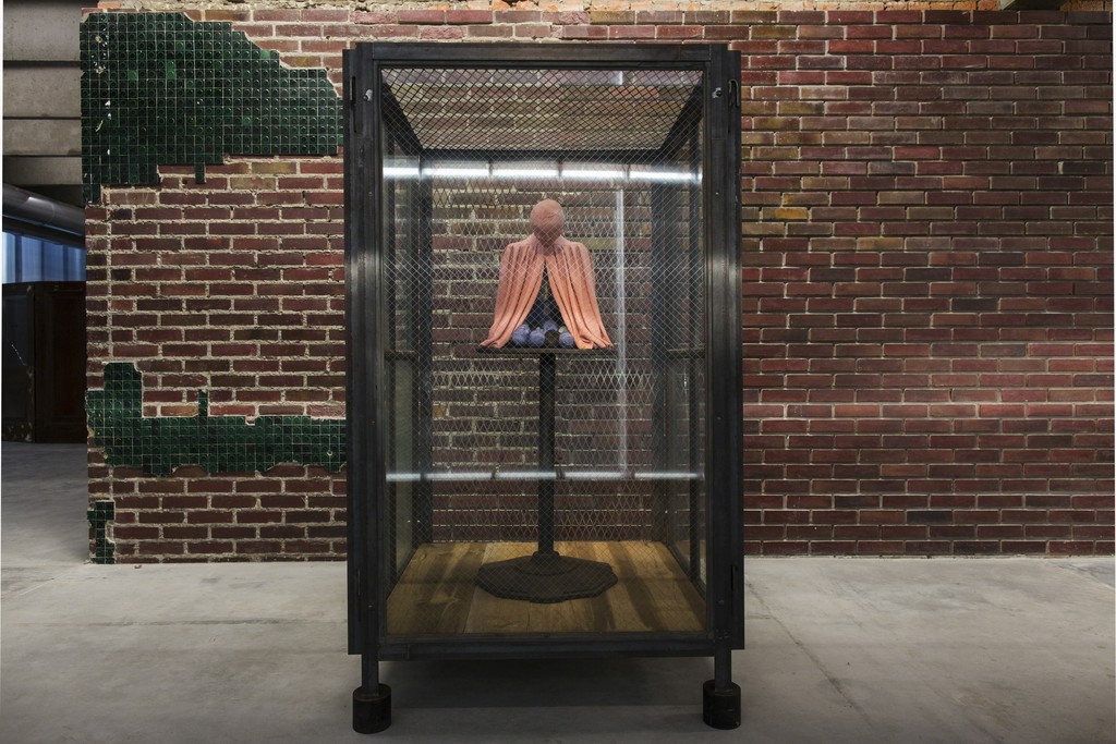 "Louise Bourgeois. Structures of Existence: The Cells" (2015) Photo: Egor Slizyak © Garage Museum of Contemporary Art
"Louise Bourgeois. Structures of Existence: The Cells" (2015) Photo: Egor Slizyak © Garage Museum of Contemporary Art