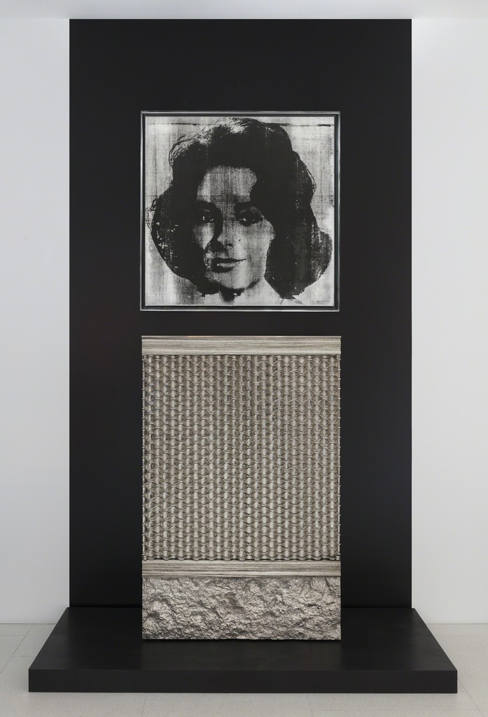 © Peter Marino Architect. Photo: Lucy Dawkins. Courtesy Peter Marino Architect and Gagosian. © 2017 The Andy Warhol Foundation or the Visual Arts, Inc. © Peter Marino Architect. Photo: Lucy Dawkins. Courtesy Peter Marino Architect and Gagosian. © 2017 The Andy Warhol Foundation or the Visual Arts, Inc.