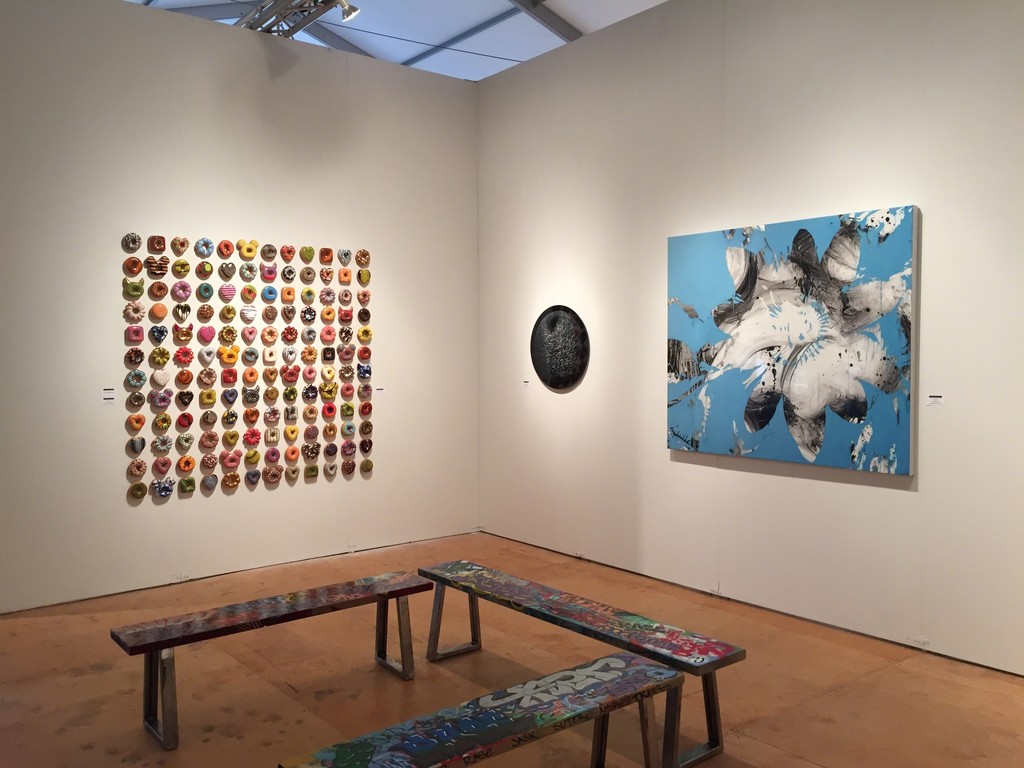 (from left) Jae Yong Kim "Donut Rush" ceramic installation, (center) Angelo Musco "Monocle", (right) Jeff Muhs "Flower Confidential" (from left) Jae Yong Kim "Donut Rush" ceramic installation, (center) Angelo Musco "Monocle", (right) Jeff Muhs "Flower Confidential"
