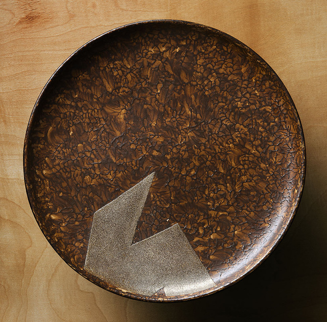 Eileen Gray, ‘Plate’, ca. 1920, Design/Decorative Art, Lacquer worked in relief