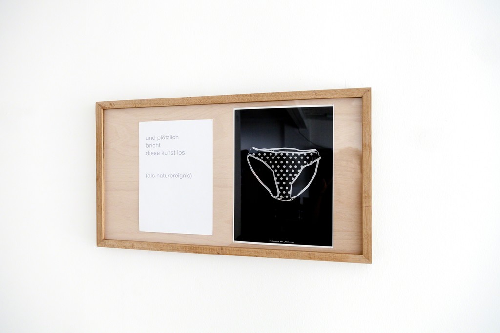 stöckerselig, "und plötzlich bricht diese Kunst los (als Naturereignis)", text; Black Room, drawing, 2012 | image: ©dasesszimmer stöckerselig, "und plötzlich bricht diese Kunst los (als Naturereignis)", text; Black Room, drawing, 2012 | image: ©dasesszimmer