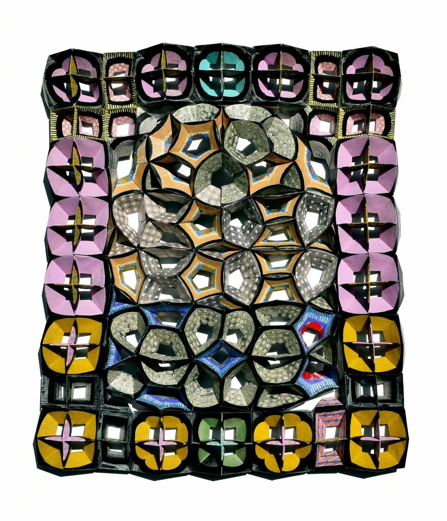 Andrew Ooi, Temple, Acrylic & Ink on Free Folded Gampi, 16" X 4 1/2" X 2 1/2", 2017 Andrew Ooi, Temple, Acrylic & Ink on Free Folded Gampi, 16" X 4 1/2" X 2 1/2", 2017