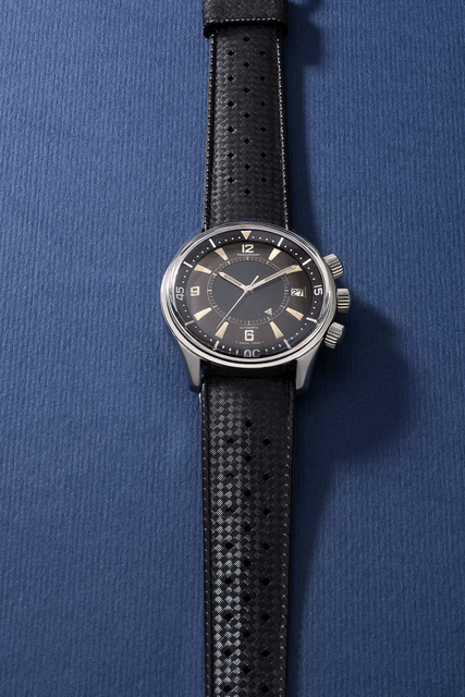 Jaeger LeCoultre, ‘A very rare and well-preserved stainless steel diver's wristwatch with sweep center seconds, date, alarm function, additional bracelet, blank guarantee and box’, 1965, Phillips