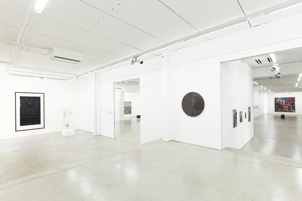 installation view G2 Kunsthalle, Hildebrand Collection, with art works by Thomas Ruff, Björn Dahlem, Gregor Hildebrand, Neo Rauch (in the background) and many other artists, photo: Dotgain © the artists & G2 Kunsthalle, Leipzig. installation view G2 Kunsthalle, Hildebrand Collection, with art works by Thomas Ruff, Björn Dahlem, Gregor Hildebrand, Neo Rauch (in the background) and many other artists, photo: Dotgain © the artists & G2 Kunsthalle, Leipzig.