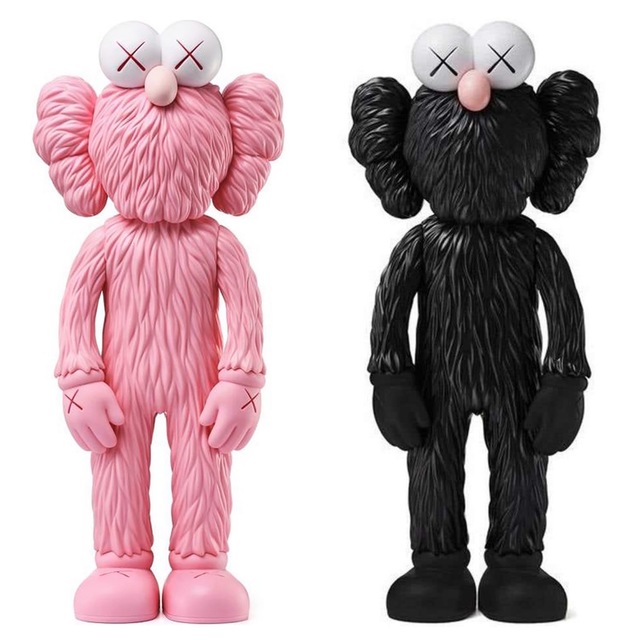 KAWS, ‘KAWS BFF Vinyl Companions (KAWS Set of 2) ’, 2017, Sculpture, Vinyl & Cast Resin, Lot 180