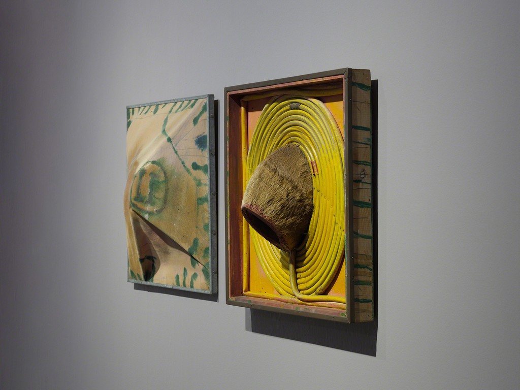 Edward Kienholz, America My Hometown, Installation View, 2018, Copyright Kienholz. Courtesy of BlainSouthern and L.A. Louver, Venice, CA, Photo Peter Mallet Edward Kienholz, America My Hometown, Installation View, 2018, Copyright Kienholz. Courtesy of BlainSouthern and L.A. Louver, Venice, CA, Photo Peter Mallet
