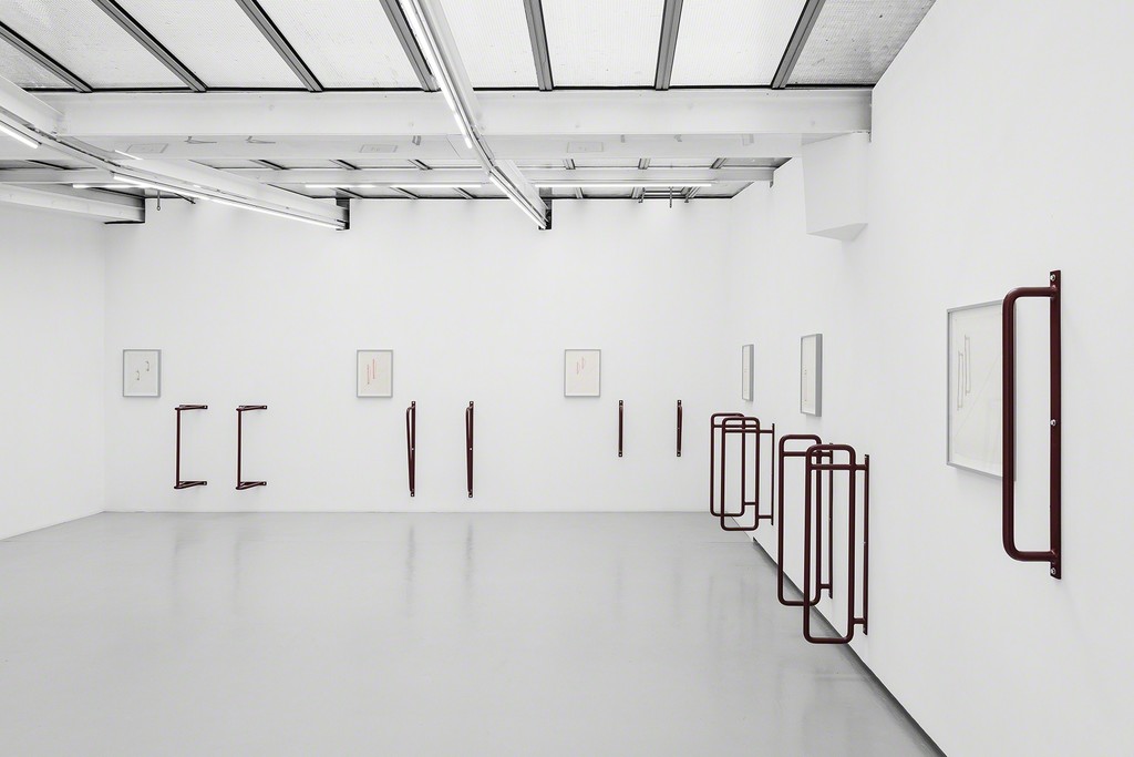 Exhibition view “n x 2 modules” Valentin,
Paris, France, 2017.
© Photo: Grégory Copitet / Courtesy of the artist and Valentin, Paris. Exhibition view “n x 2 modules” Valentin,
Paris, France, 2017.
© Photo: Grégory Copitet / Courtesy of the artist and Valentin, Paris.