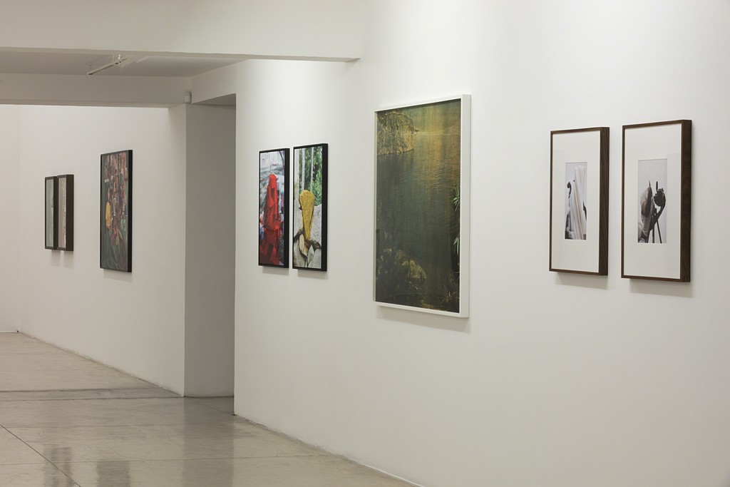 Roesler Hotel #28: Screenspace -- Galeria Nara Roesler | São Paulo, 2018 -- photo Everton Ballardin © courtesy of the artist and Galeria Nara Roesler Roesler Hotel #28: Screenspace -- Galeria Nara Roesler | São Paulo, 2018 -- photo Everton Ballardin © courtesy of the artist and Galeria Nara Roesler