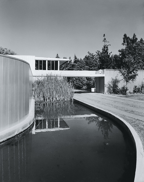 Julius Shulman, ‘Richard Neutra, Von Sternberg House, Northridge, California’, 1999, TASCHEN